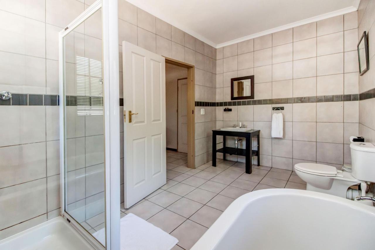 Dalberry Guest House โจฮันเนสเบิร์ก ภายนอก รูปภาพ