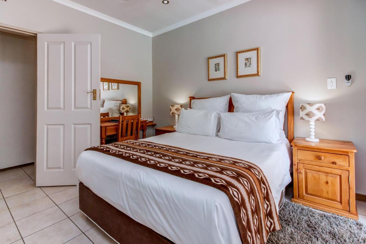 Dalberry Guest House โจฮันเนสเบิร์ก ภายนอก รูปภาพ